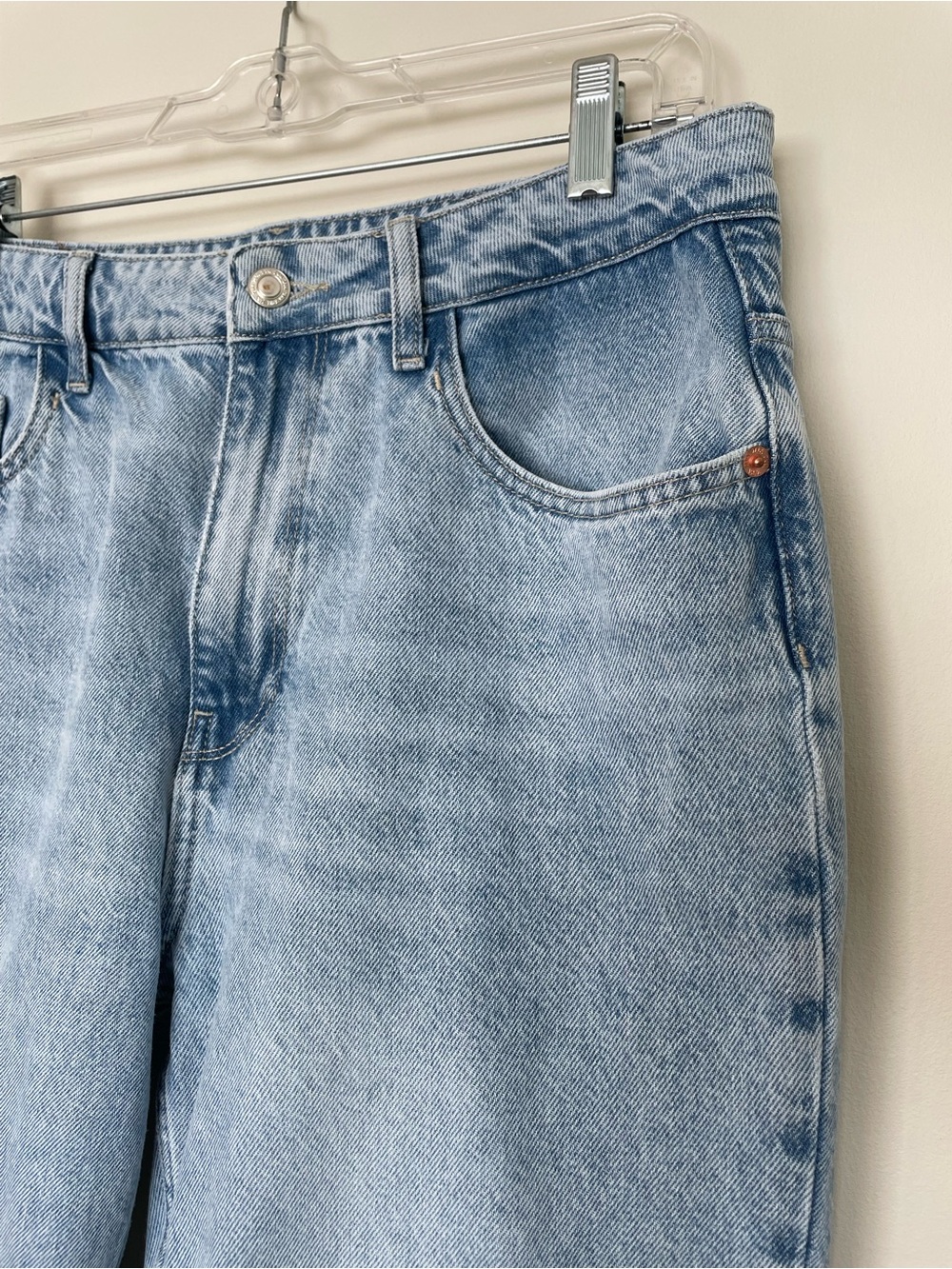 Zara Raw Hem High Rise Straigt Leg Jeans 10 Light Wash 100% Cotton Hidden String - Picture 5 of 11